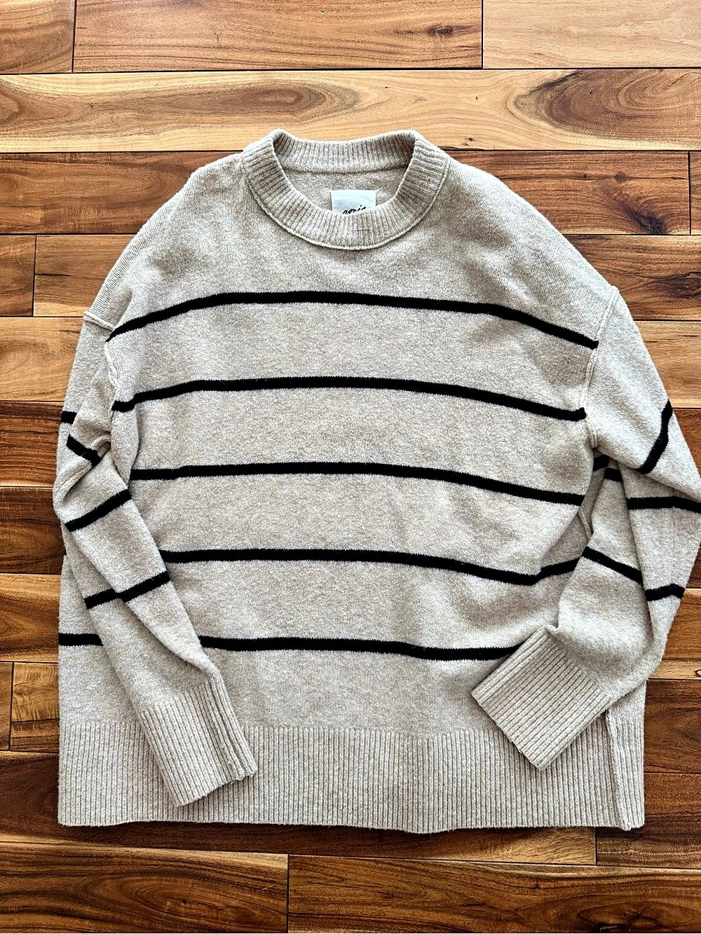 Aerie Striped Crewneck Sweater in Beige & Black Size Small
